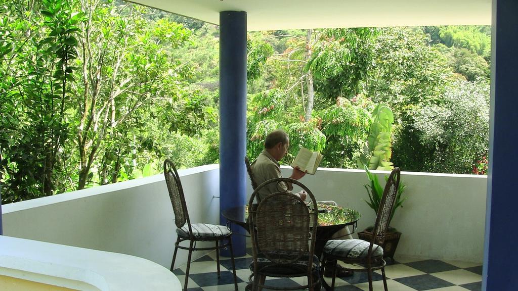 Mindo Real Hotel Luaran gambar